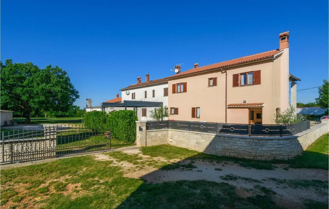Stunning Home In Dobrani With Wifi Rebici Croatia