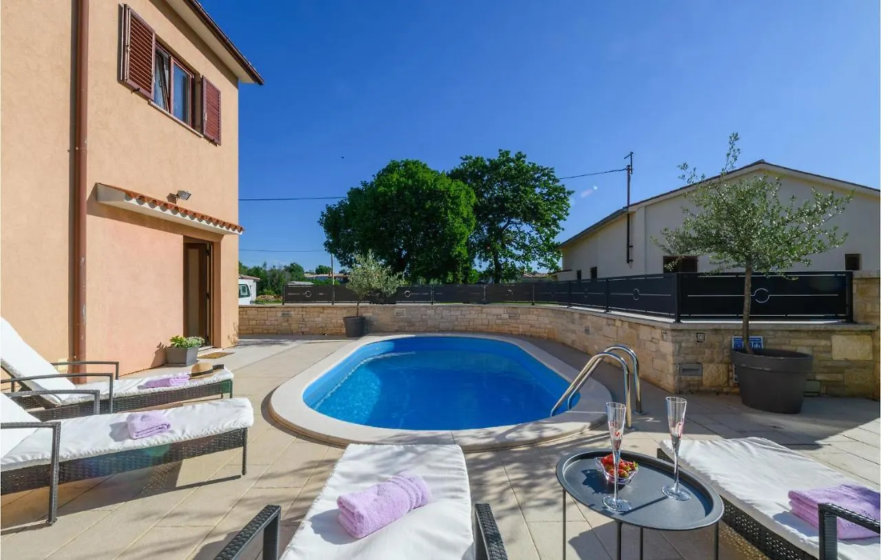 Stunning Home In Dobrani With Wifi Rebici Croatia