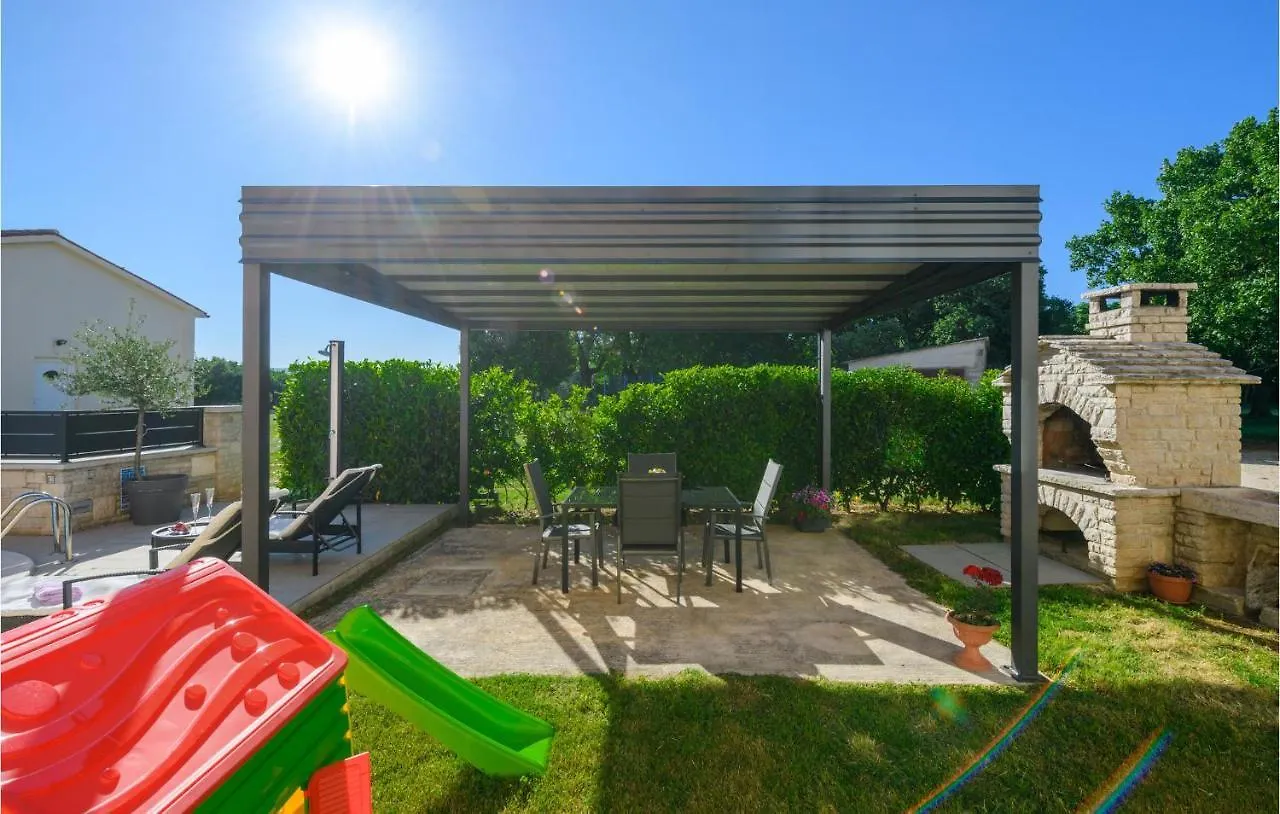 Holiday home Stunning Home In Dobrani With Wifi Rebici Croatia